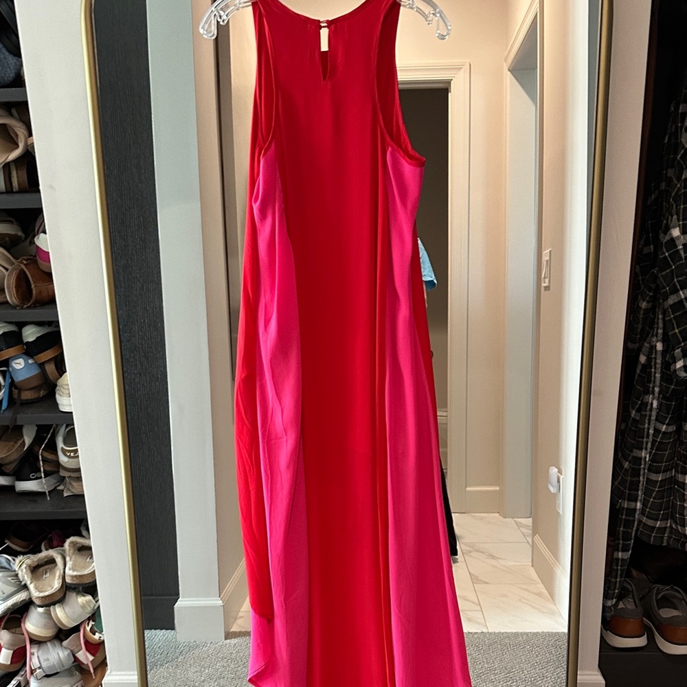 Chic High-Low Red Dress - Picture 3 of 4